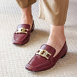 Carregar imagem no visualizador da galeria, Loafer Chloe Vinho
